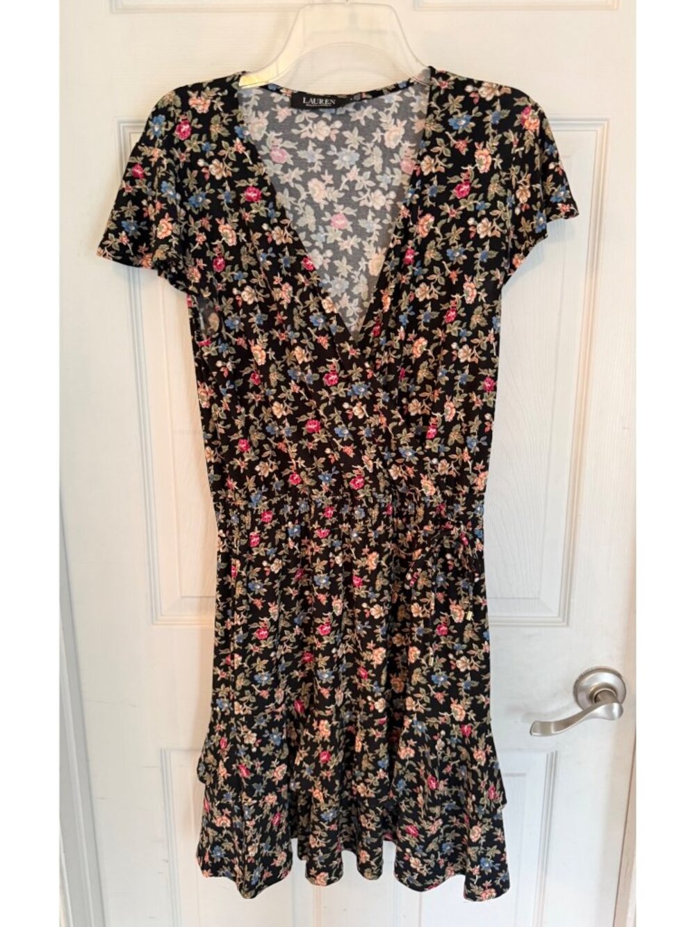 Lauren Ralph Lauren Floral Fit Flare Dress VNeck Short Sleeves Ruffle Short 8